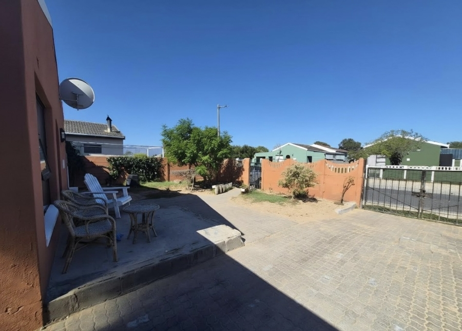 4 Bedroom Property for Sale in Eersterivier South Western Cape